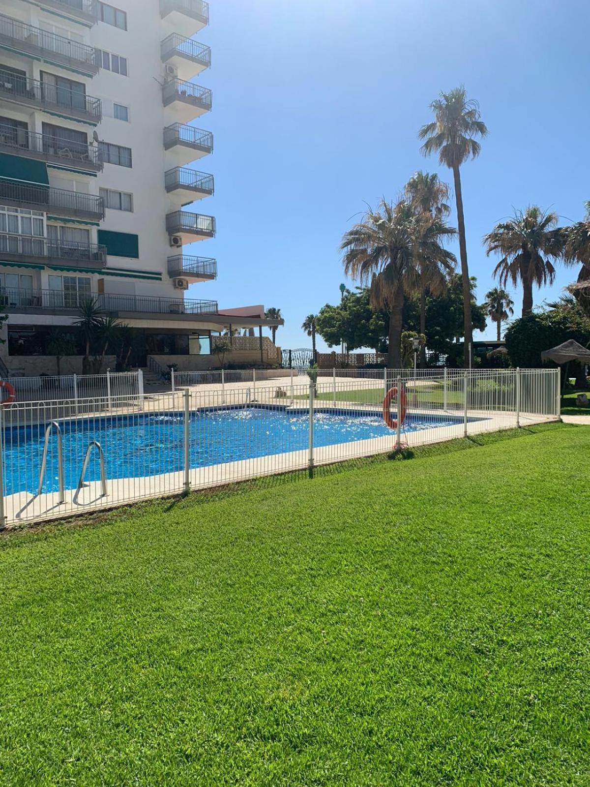 Estudio Ayni Benalmádena Exteriör bild