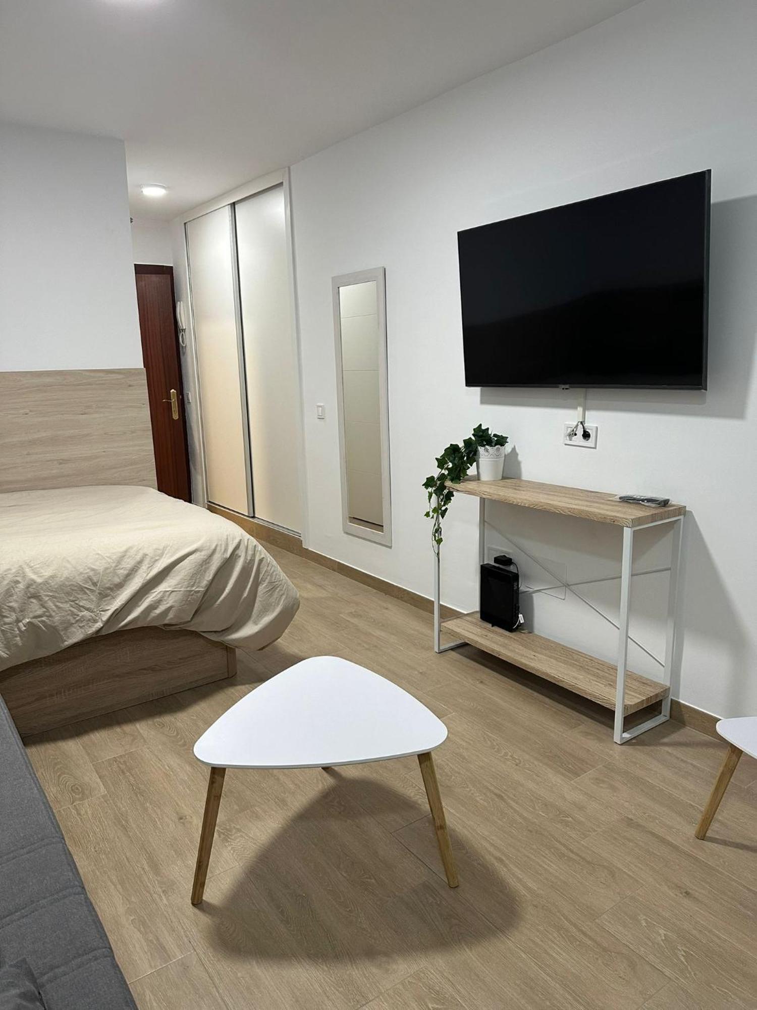 Estudio Ayni Benalmádena Exteriör bild