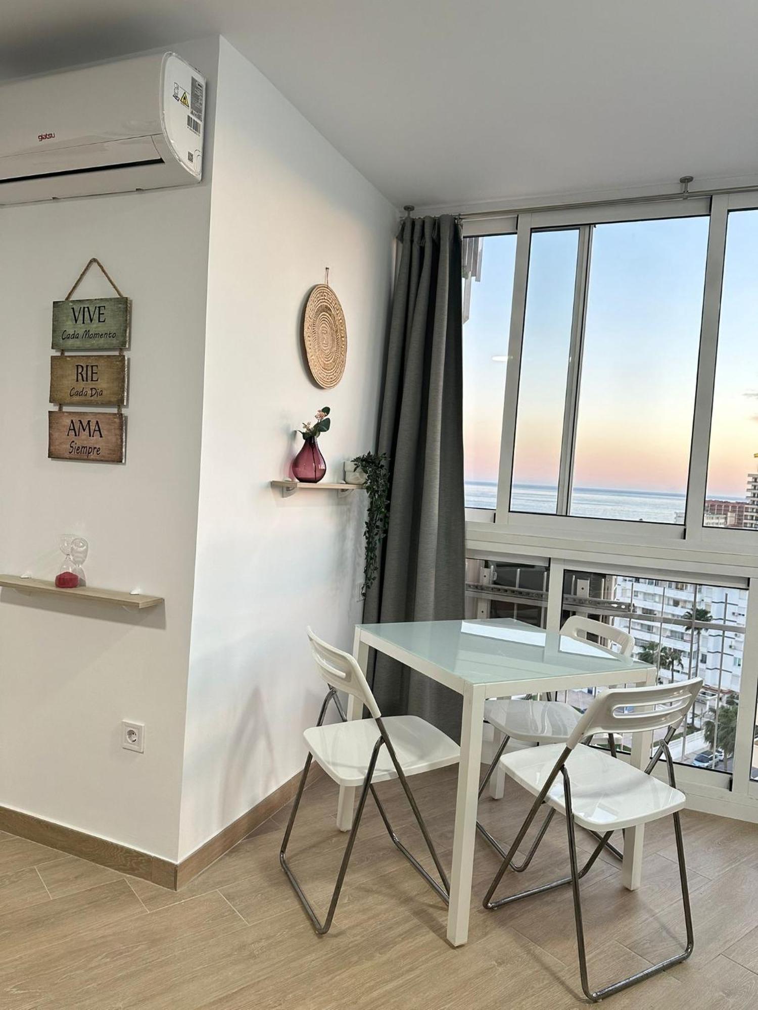 Estudio Ayni Benalmádena Exteriör bild